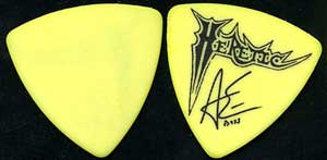 Heretic Bass Pick