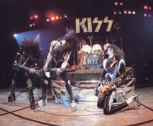 Kiss LIVE 1975